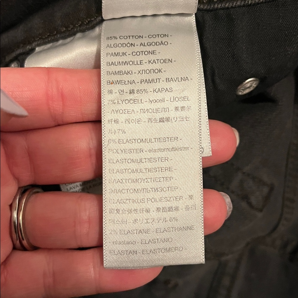 Levi's Women’s Black Straight Leg Jeans - Picture 6 of 6